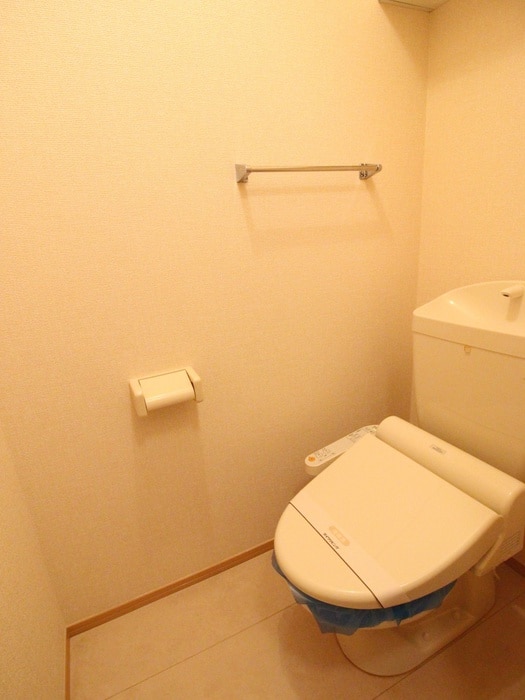 エムグランデⅠの物件内観写真