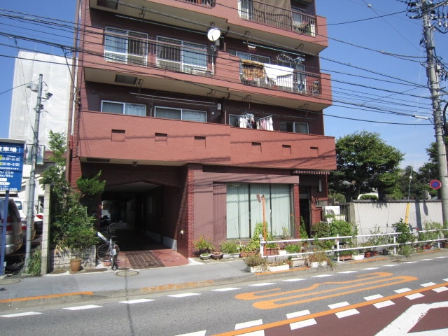 マンション高田(203)の物件外観写真