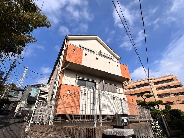 サザンウィンズ横濱の物件外観写真