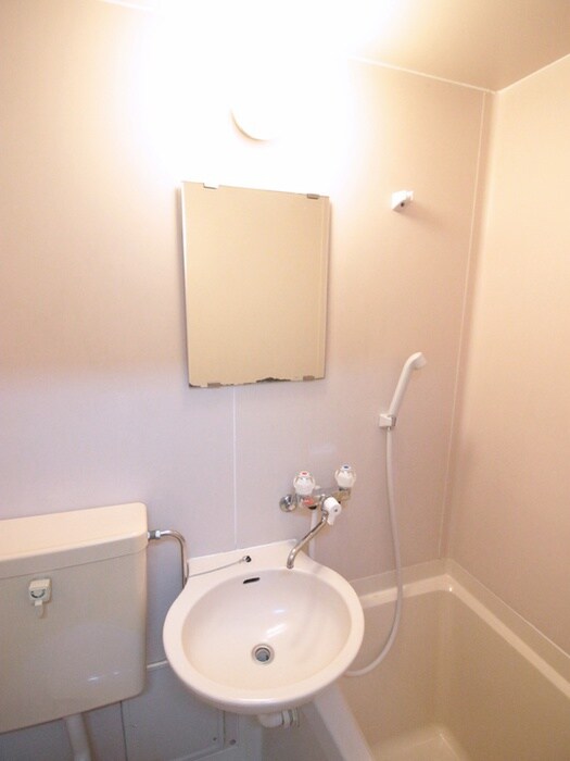 アゼリアハイツの物件内観写真