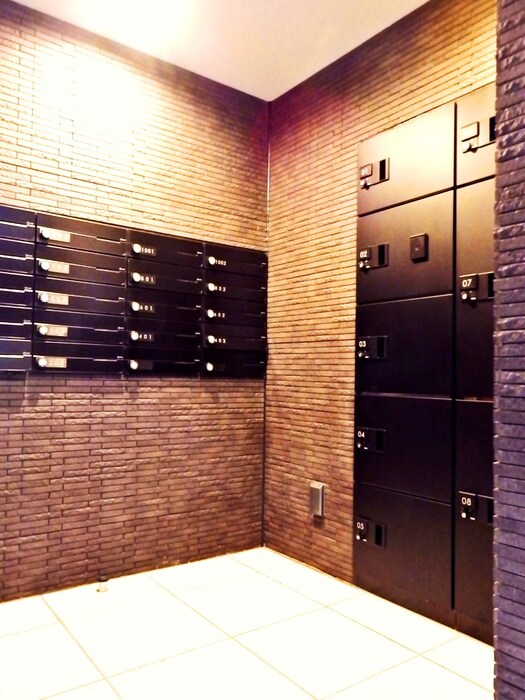 マインズ・コム白金の物件外観写真