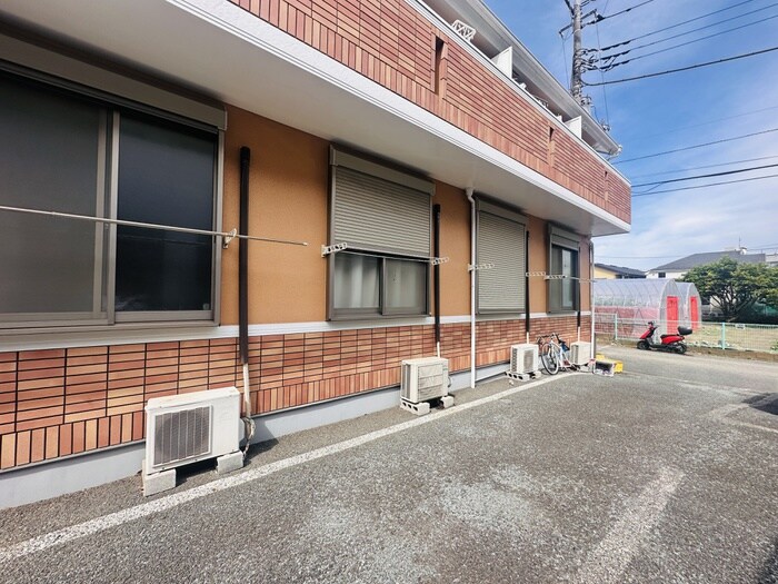 つつじヶ丘ビレッジの物件外観写真