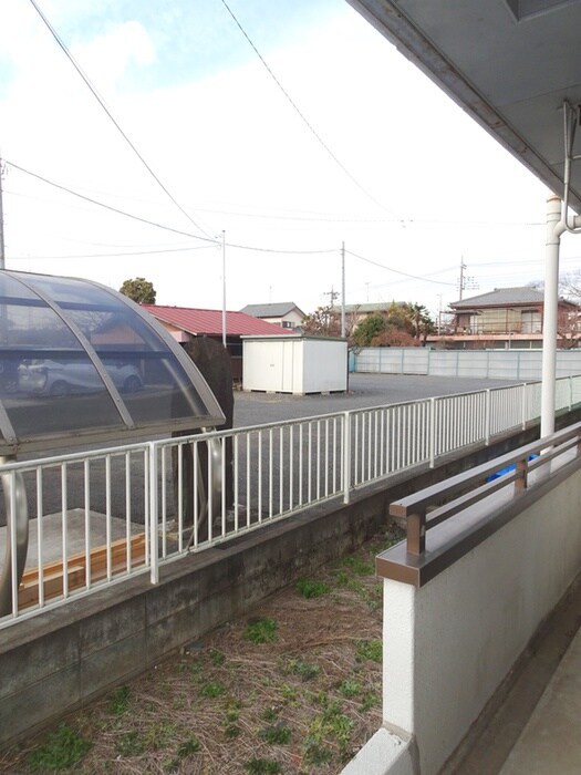 ファミ－ル末廣の物件内観写真