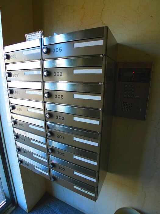 プレソルティ－川口元郷の物件外観写真