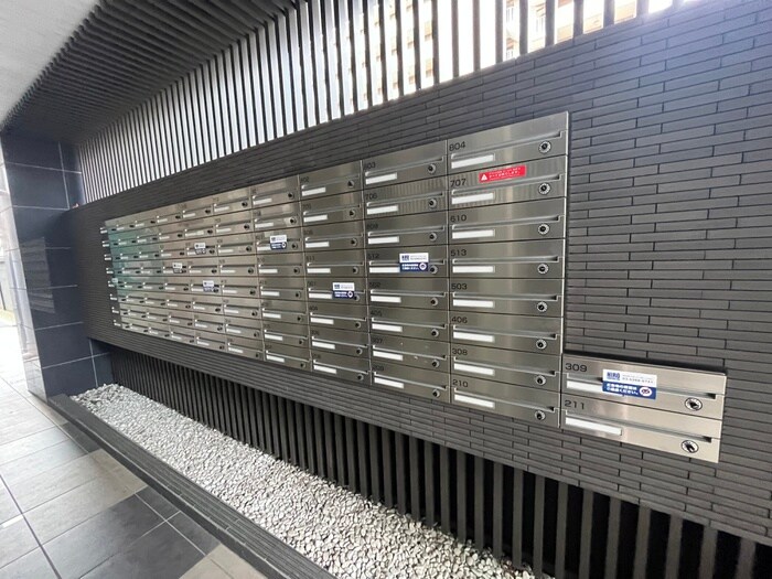 ベルビー川崎の物件外観写真