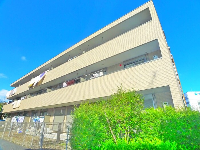 オーク本木の物件外観写真