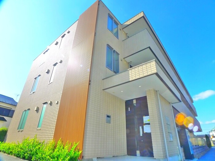 オーク本木の物件外観写真