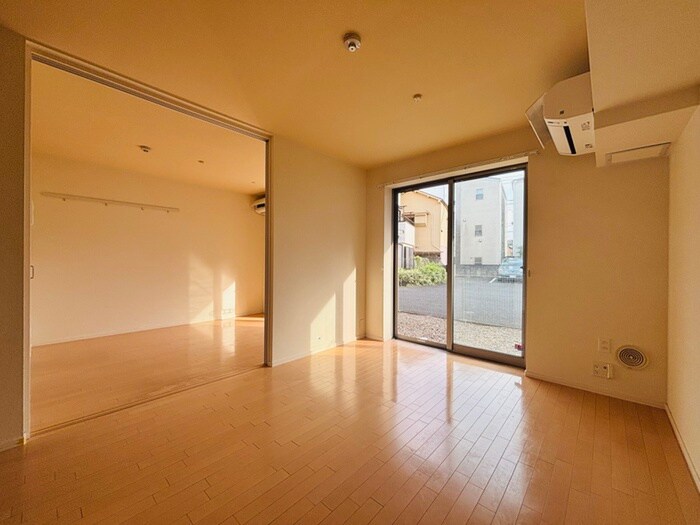 オーク本木の物件内観写真