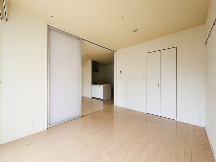 オーク本木の物件内観写真