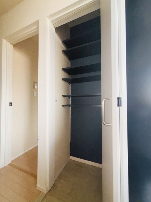 オーク本木の物件内観写真