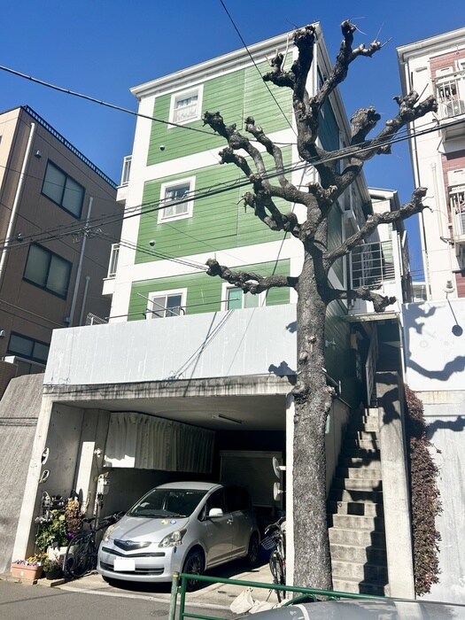 グリーンフラッツ成城の物件外観写真