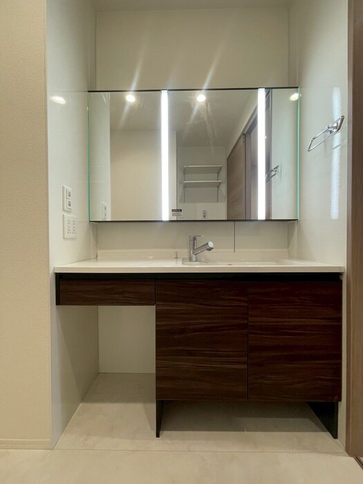 Der Grenzeの物件内観写真