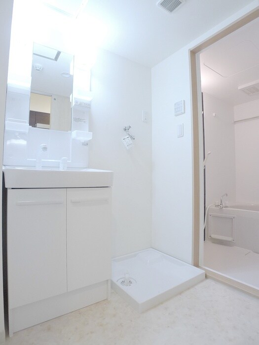 レオ四拾八番館の物件内観写真