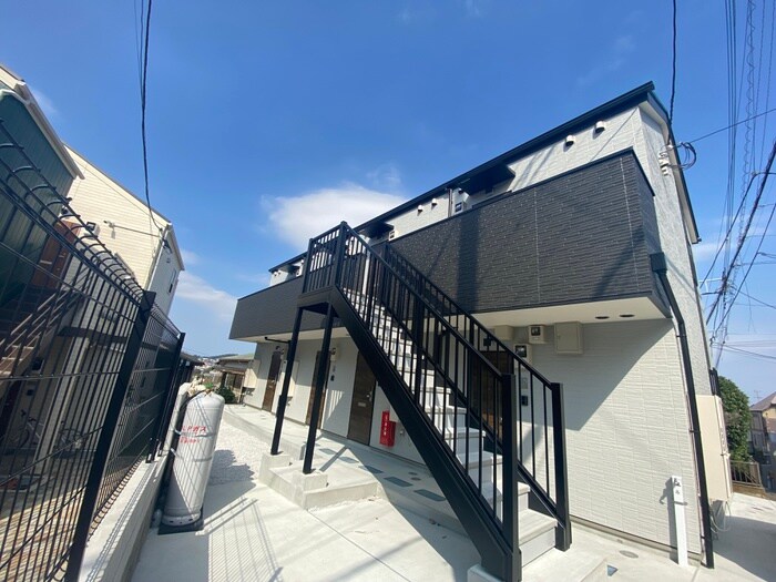 クレオパトラ西生田の物件外観写真