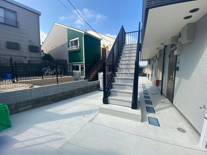 クレオパトラ西生田の物件外観写真