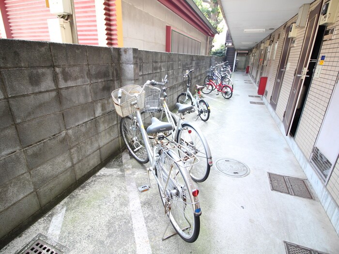 第７７シンエイビルの物件外観写真