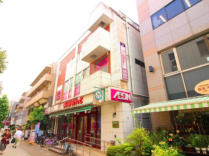 プラザ仲町台センターの物件外観写真