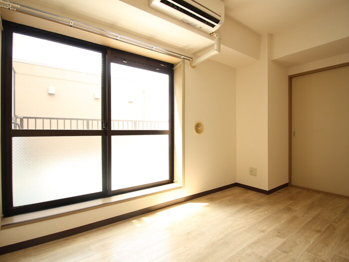 プラザ仲町台センターの物件内観写真