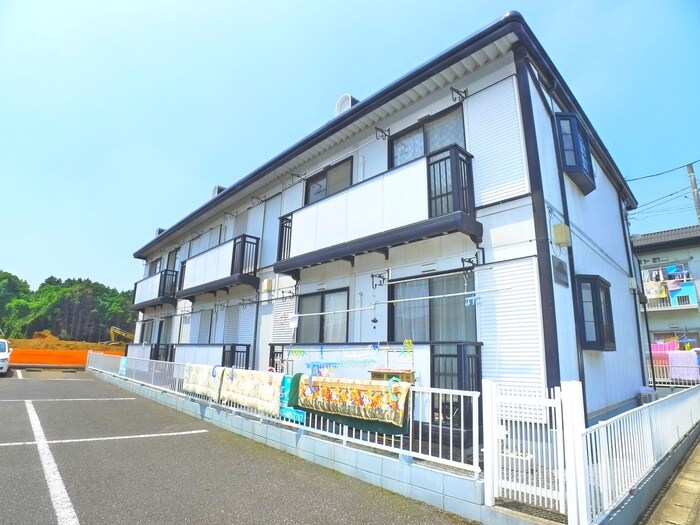 クレスト２１Ｂの物件外観写真