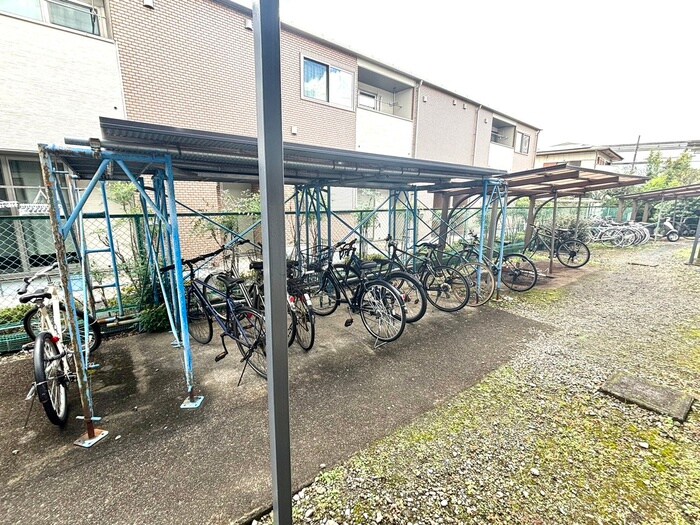 幸栄ハイツの物件外観写真