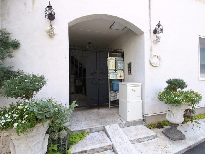 Alice Garden Hillsの物件外観写真