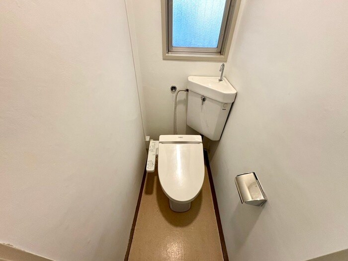 イズミマンションの物件内観写真