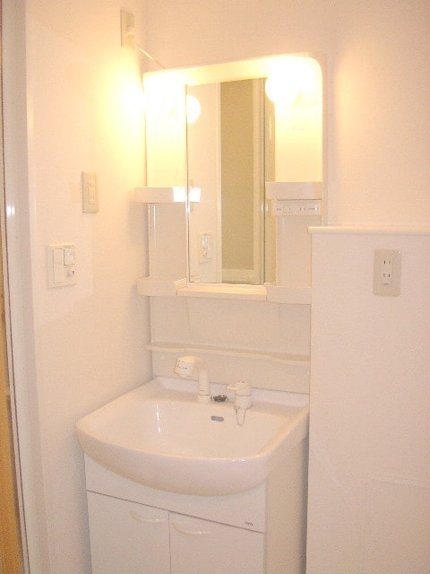 エーデルヴィラ都立大学の物件内観写真