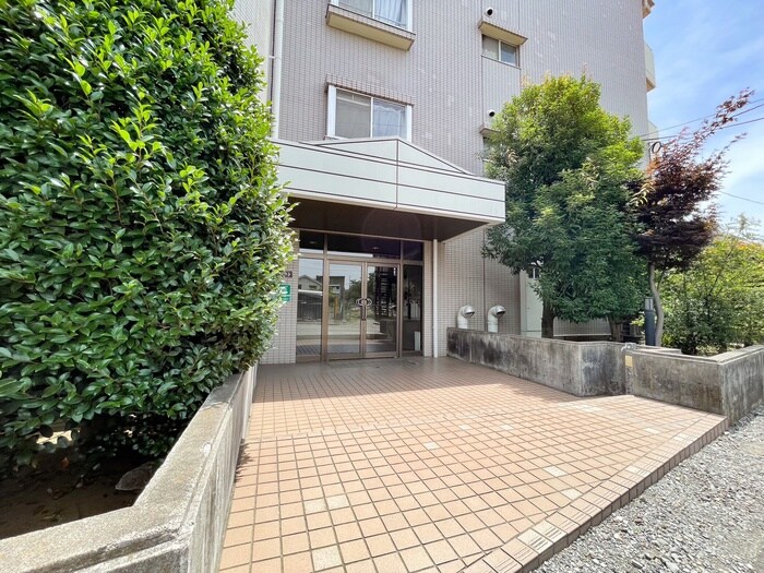 ビュ－コ－トの物件外観写真