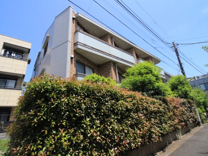 グラティア南烏山イ－ストの物件外観写真