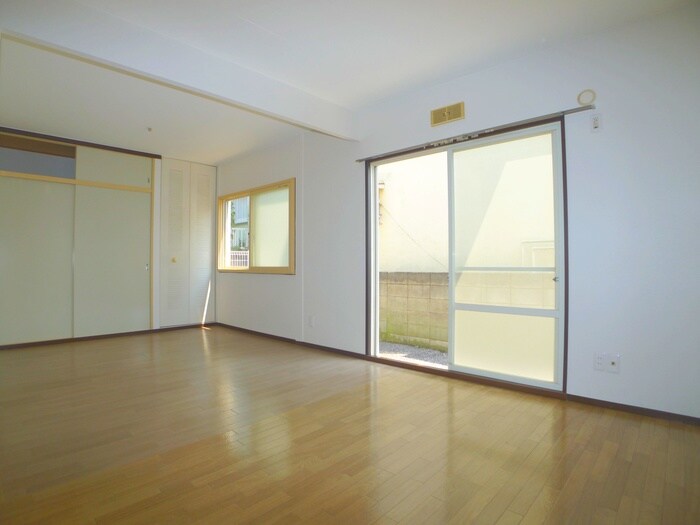 ツインハイムの物件内観写真