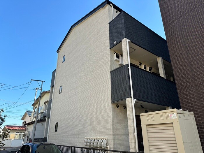 アザーレ・ソーニョ相武台の物件外観写真