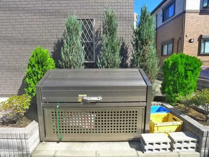 サニ－コ－ト瑞江の物件外観写真