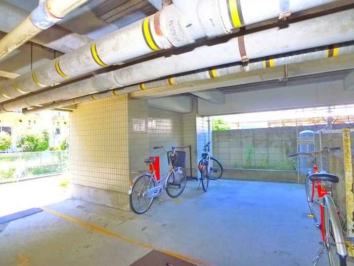 コスモ二和向台の物件外観写真