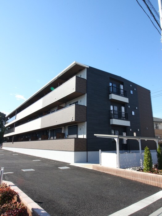 フィオーレの物件外観写真