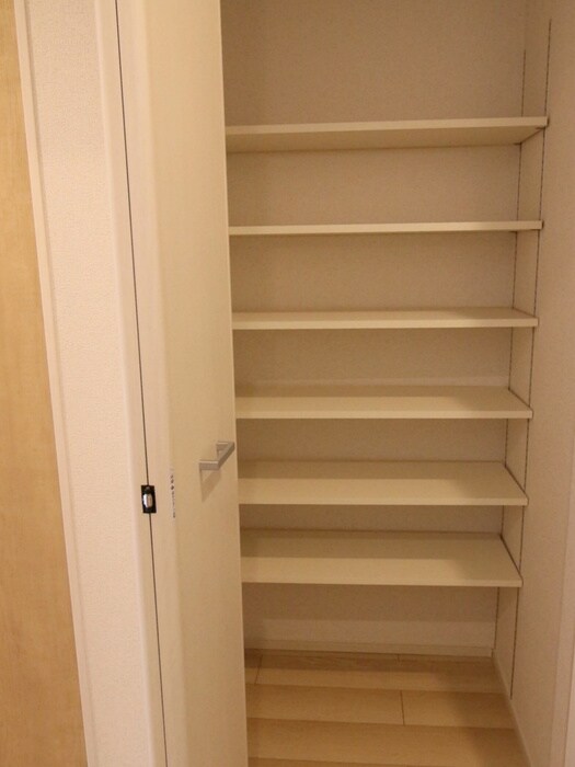 フィオーレの物件内観写真