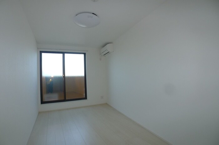 中山パークスイートの物件内観写真