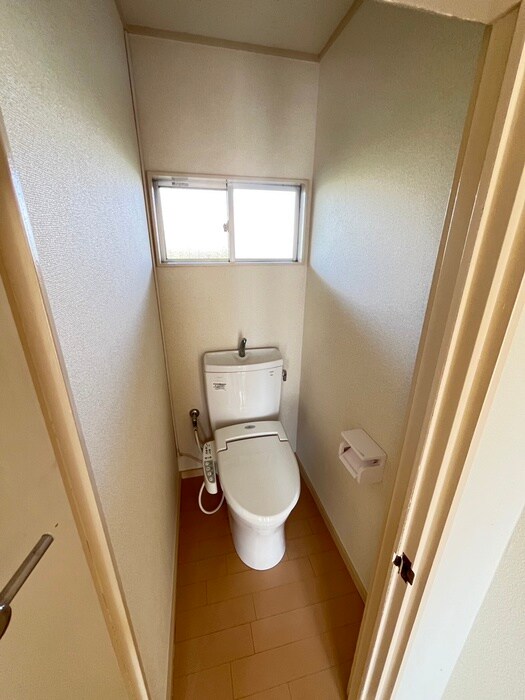 ヴィラガ－デンの物件内観写真