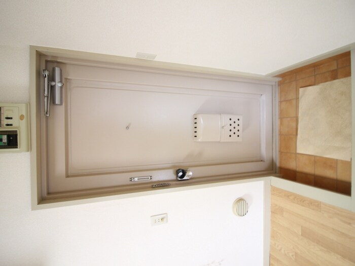 ヴィラガ－デンの物件内観写真