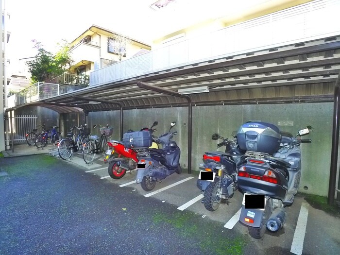 グローリア初穂船橋金杉（301）の物件外観写真