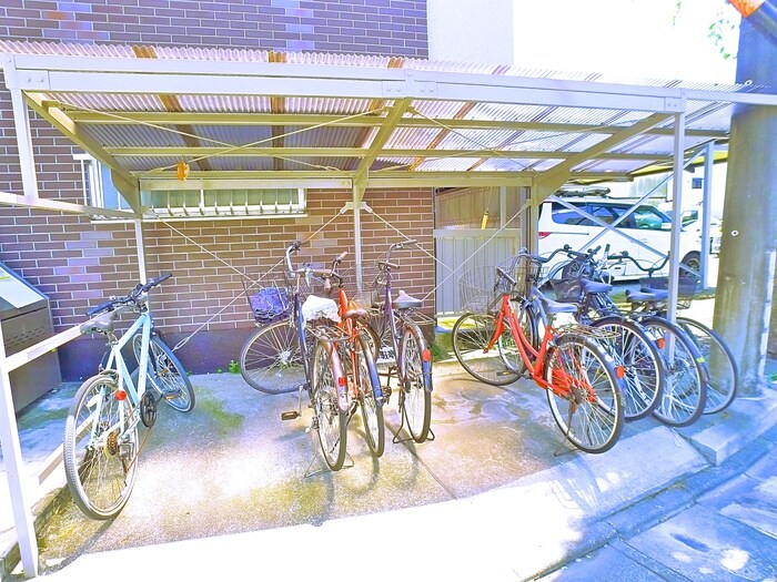 光マンションの物件外観写真