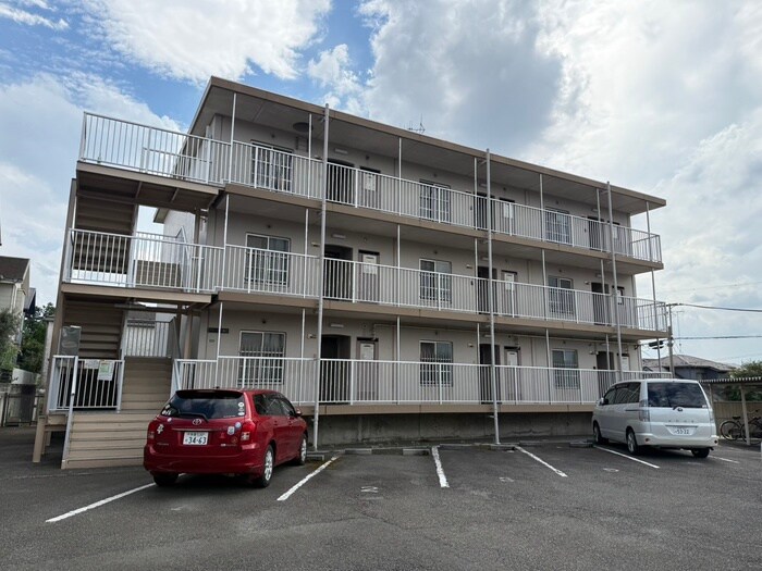 グリ－ンヒル国立の物件外観写真