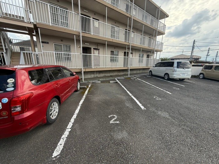 グリ－ンヒル国立の物件外観写真