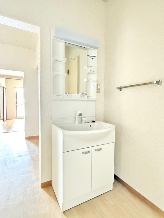 グリ－ンヒル国立の物件内観写真