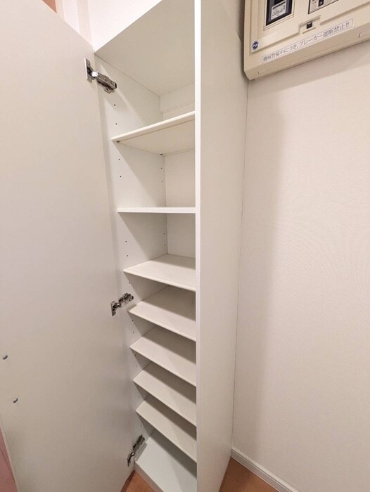 リブリ・クレストの物件内観写真