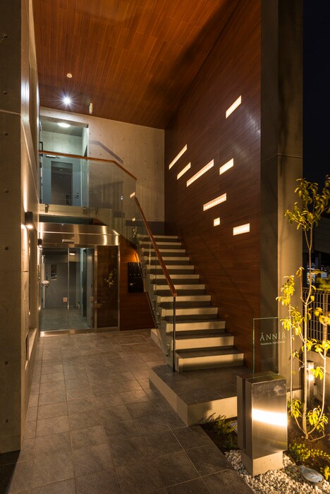 ANNIR Residence East-Ohmiyaの物件外観写真