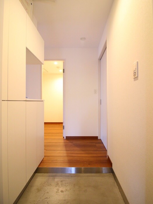 ANNIR Residence East-Ohmiyaの物件内観写真