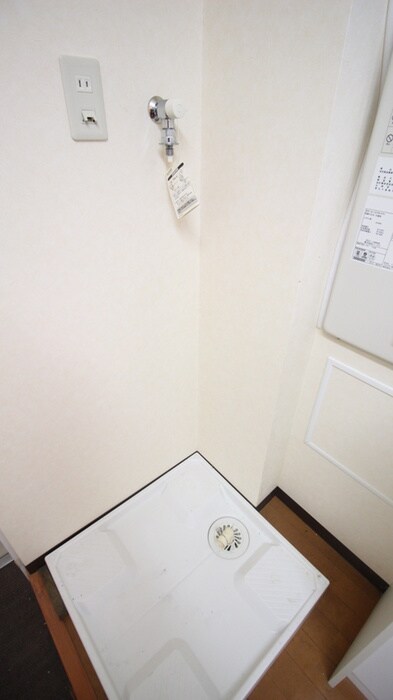 披露山アパ－トメントの物件内観写真