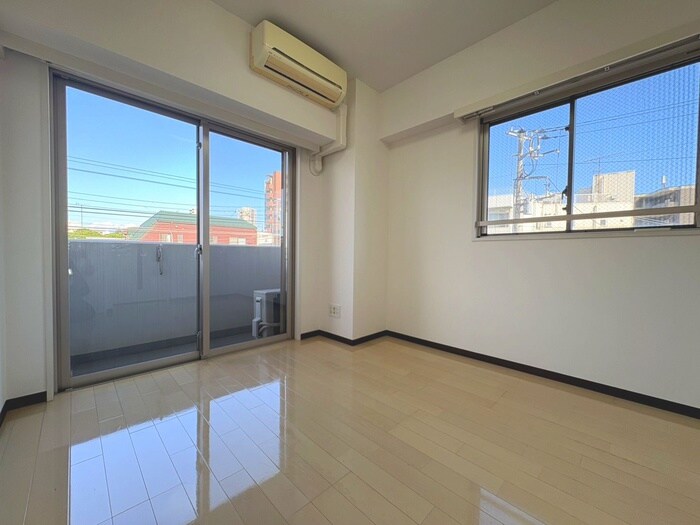 レアレジデンス稲毛の物件内観写真