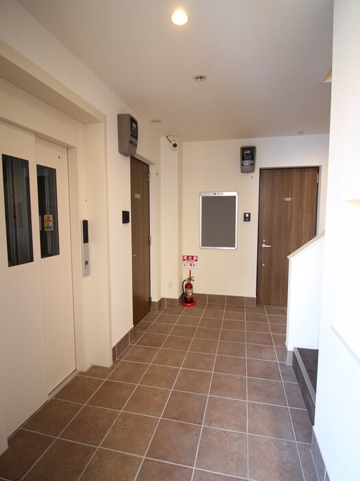 グランコンフォール大宮Ｎの物件外観写真