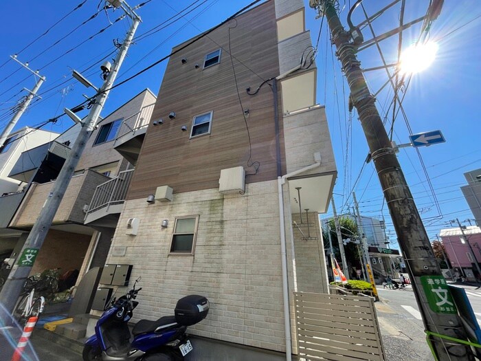 PATIO SQUARE下井草の物件外観写真